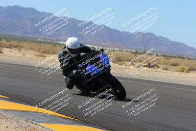 media/Oct-08-2022-SoCal Trackdays (Sat) [[1fc3beec89]]/Turn 16 Inside (1130am)/